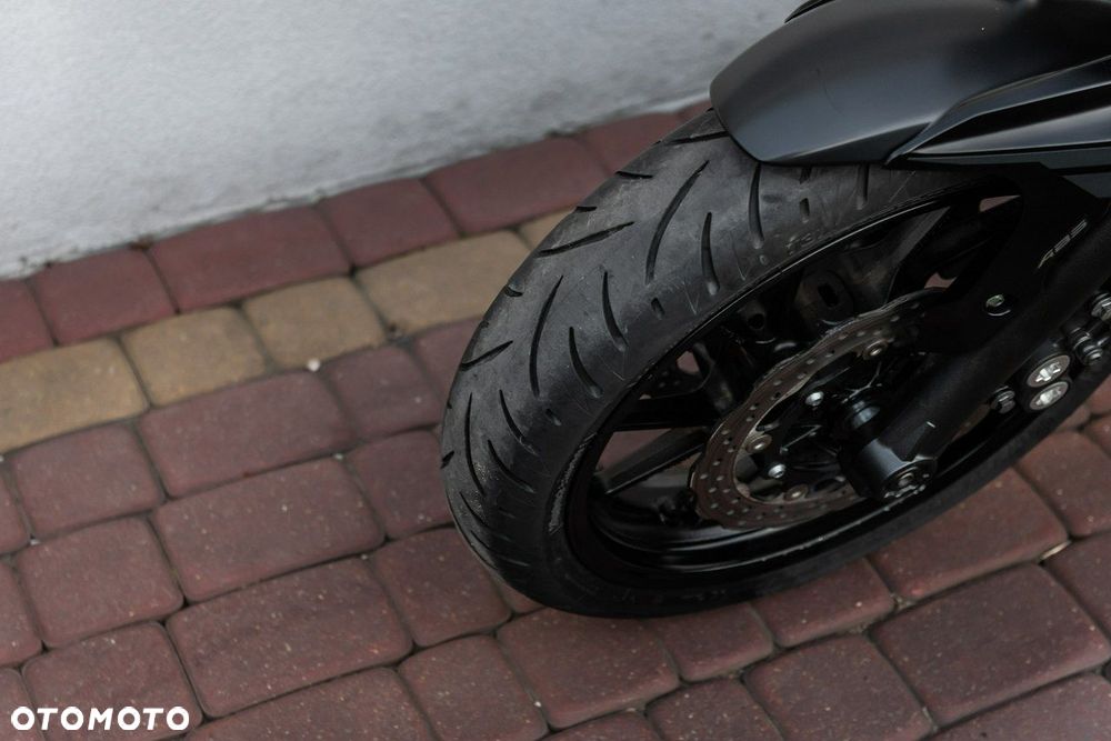 Yamaha MT - 7