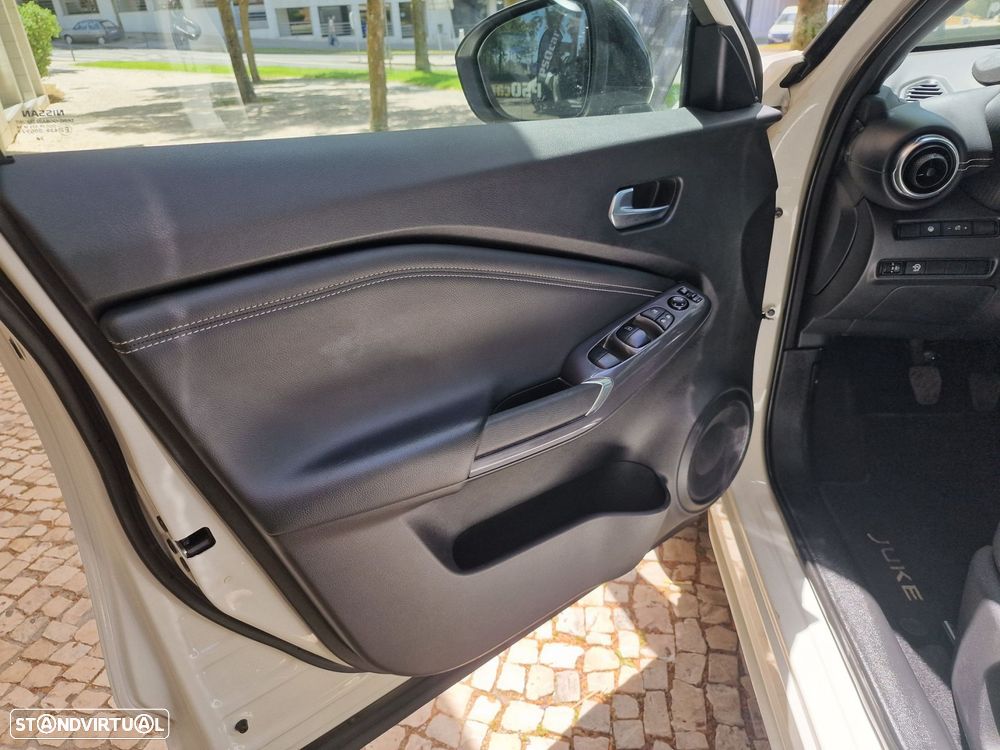 Nissan Juke 1.0 DIG-T N-Connecta NAV.+TwoTone NC - 25