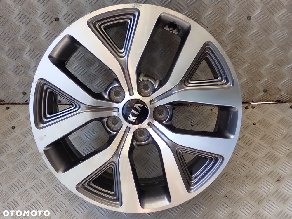FELGA ALUMINIOWA KIA SPORTAGE 6,5JX17 ET 40 5X114,3 52910-3W610  1 SZTUKA - 1