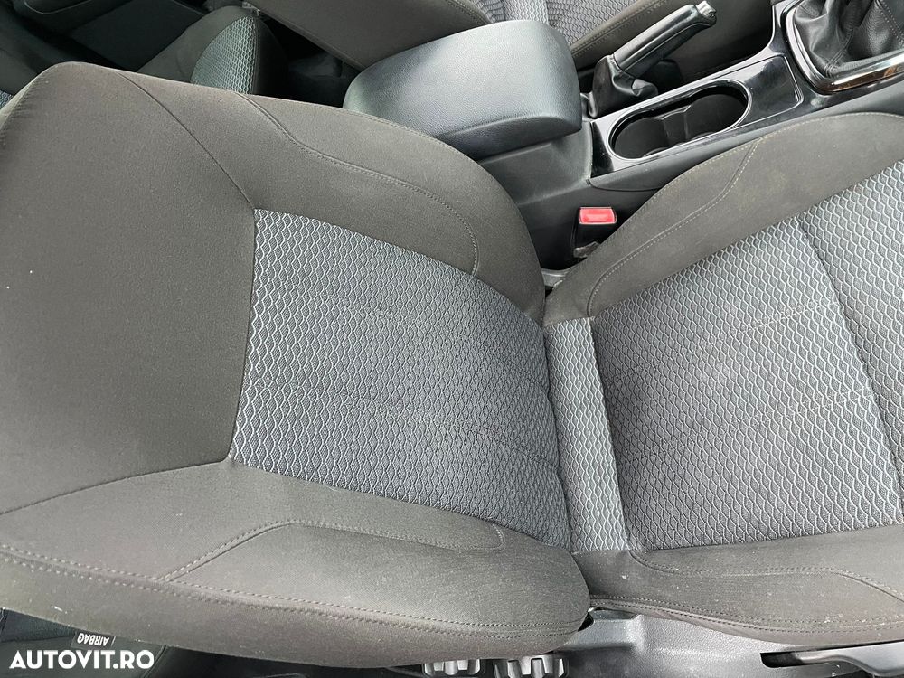 Ford Mondeo 2.0 TDCI Ghia - 11
