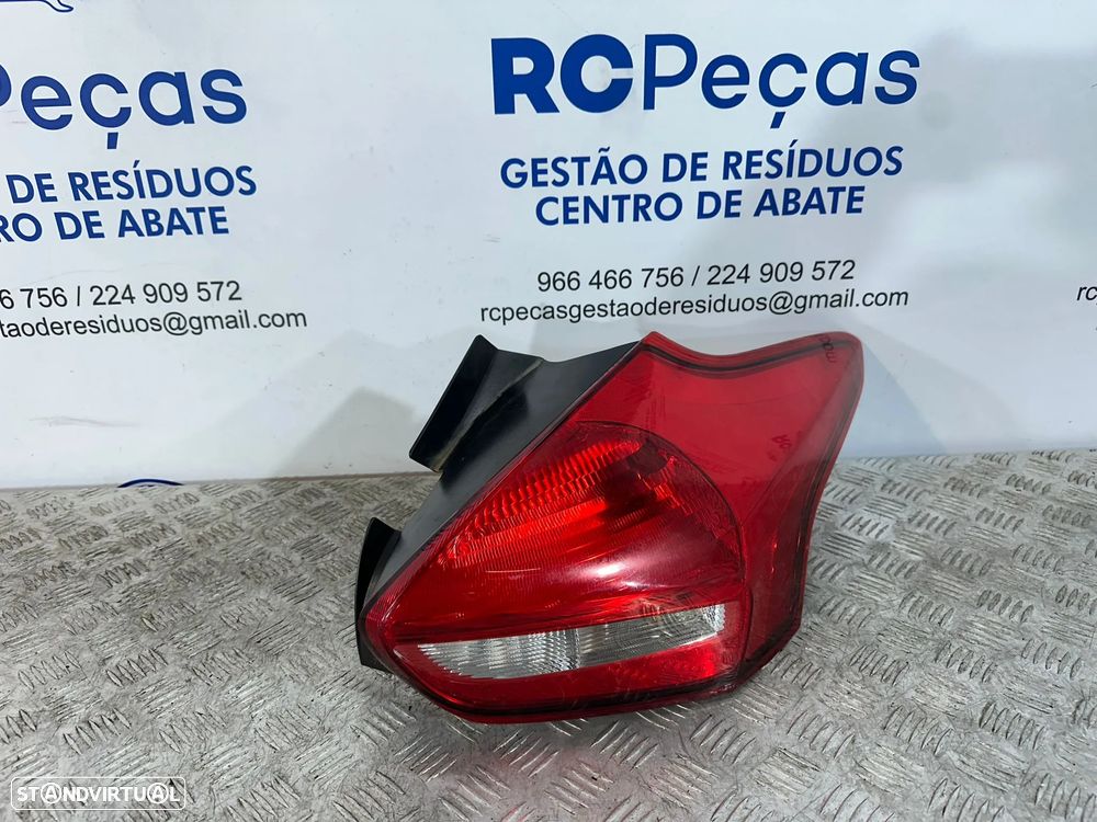 .Farolim Direito Traseiro Tras Original Ford Focus MK3 F1EB13404B/C 2010 - 2017