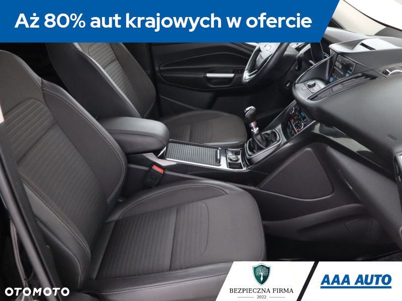 Ford Kuga - 11
