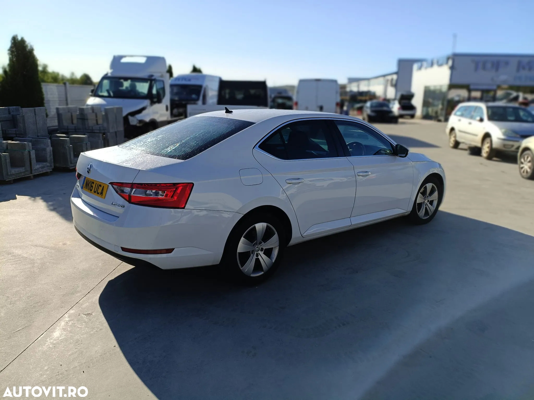 Dezmembram Skoda Superb 3 - 5