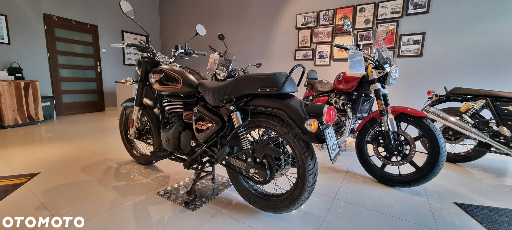 Royal Enfield Bullet 350 - 3