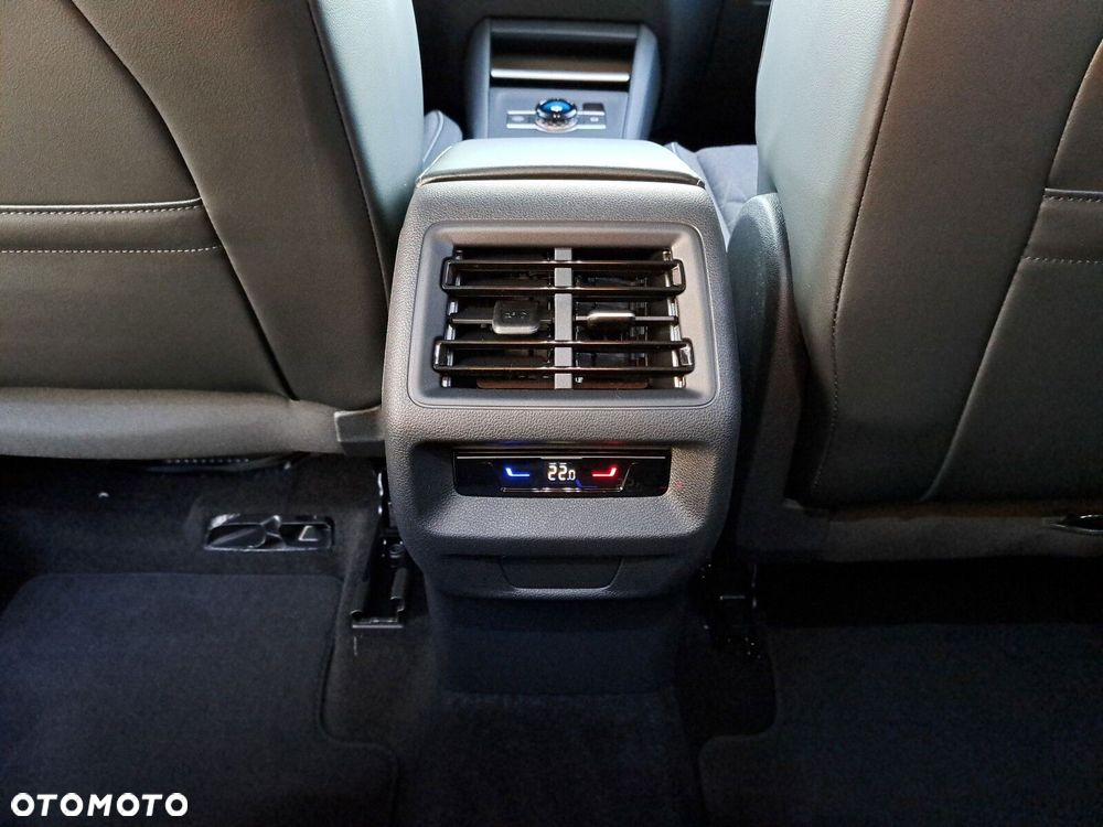 Volkswagen Tiguan 1.5 eTSI Life Plus DSG - 38