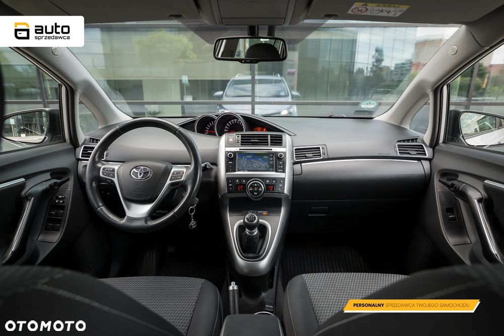 Toyota Verso 1.8 Premium 7os - 27