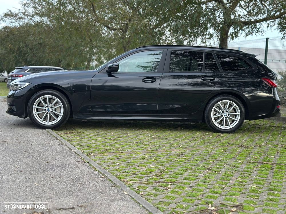 BMW 330 e Line Luxury Auto - 8
