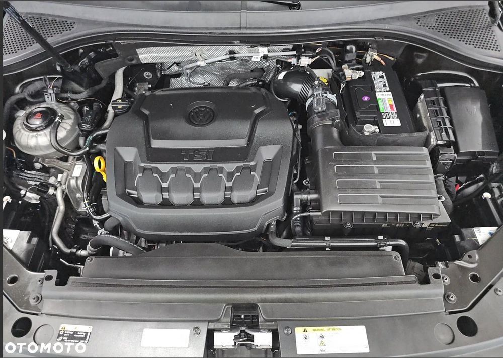 Volkswagen Tiguan - 16