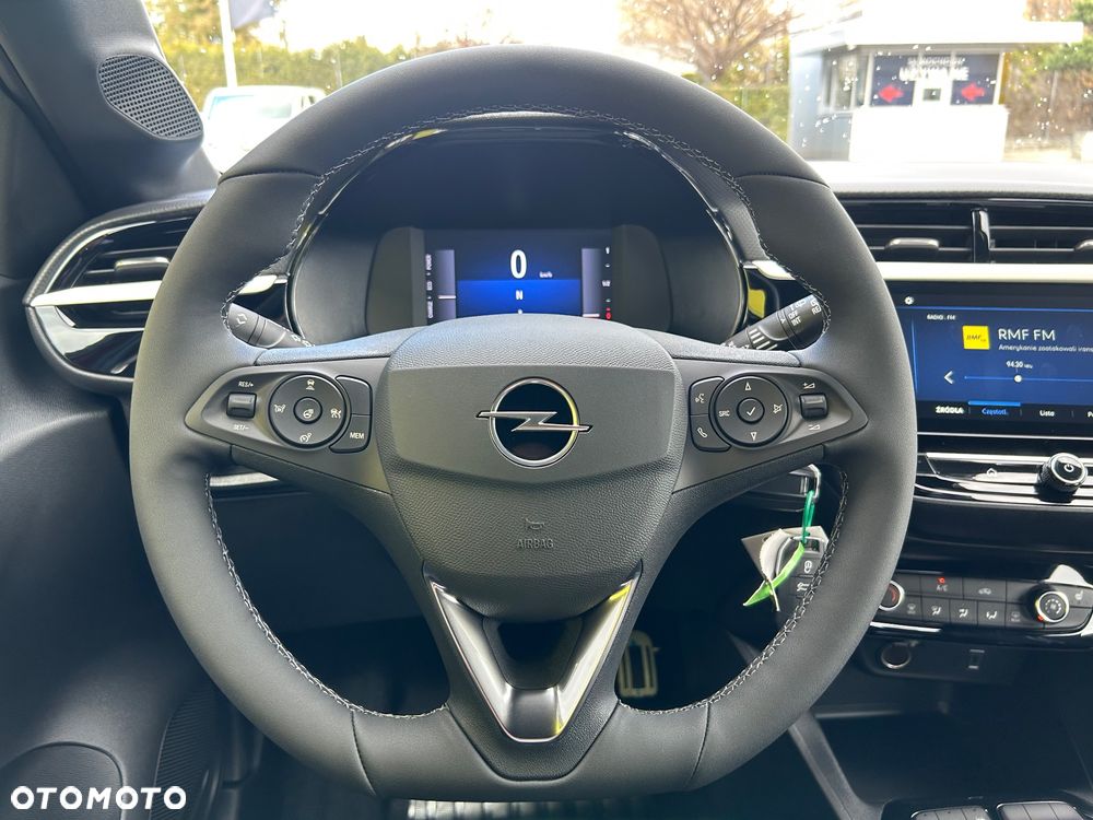 Opel Corsa 1.2 T mHEV GS eDCT - 17