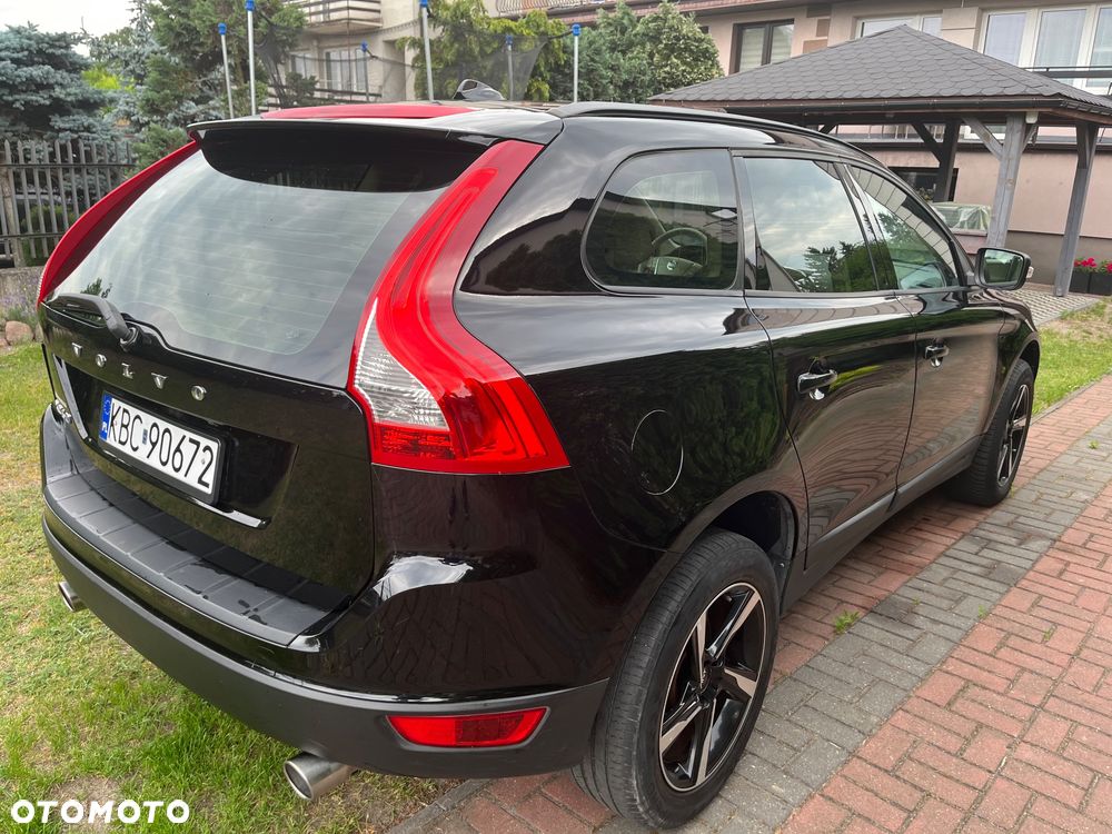 Volvo XC 60 3.2 AWD RDesign - 3