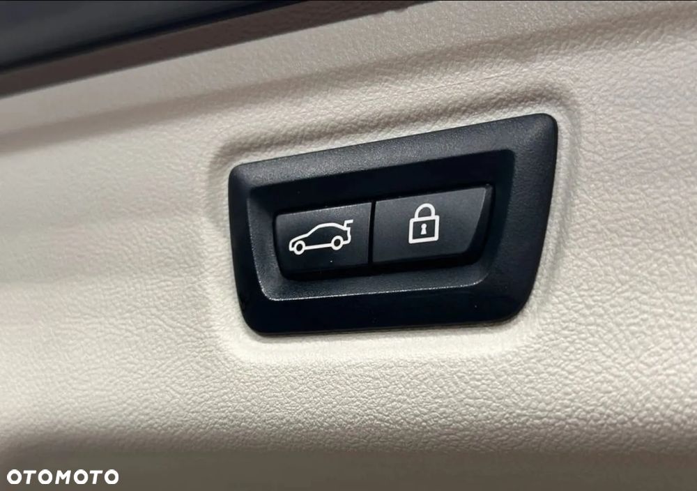 BMW Seria 3 320d Advantage sport - 24