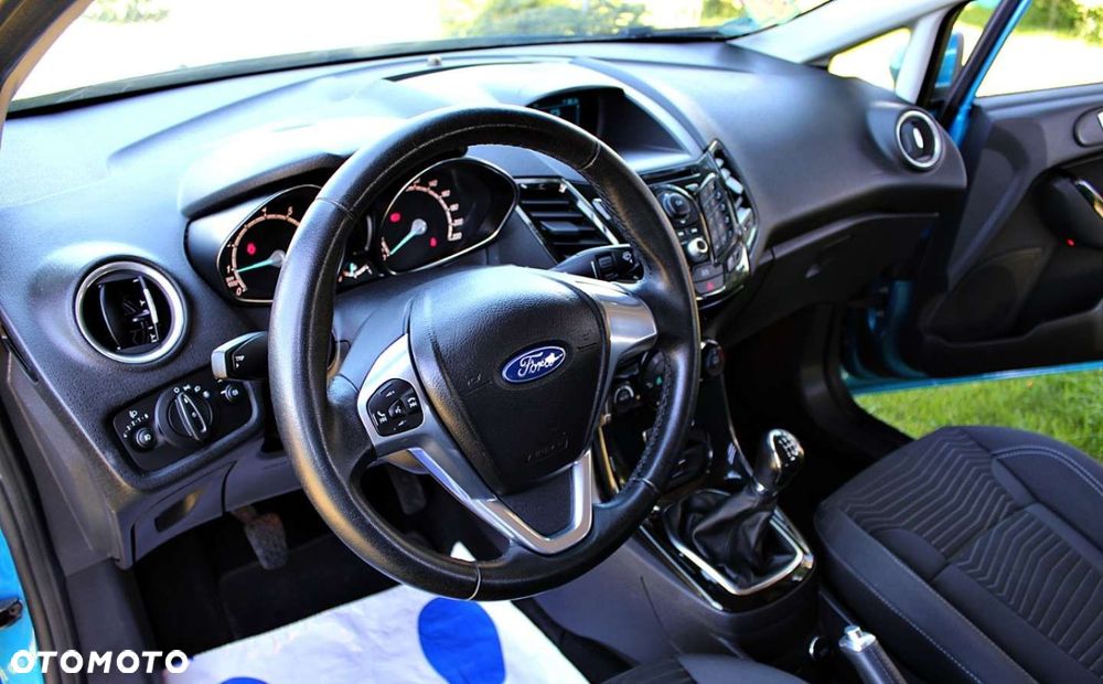 Ford Fiesta - 9