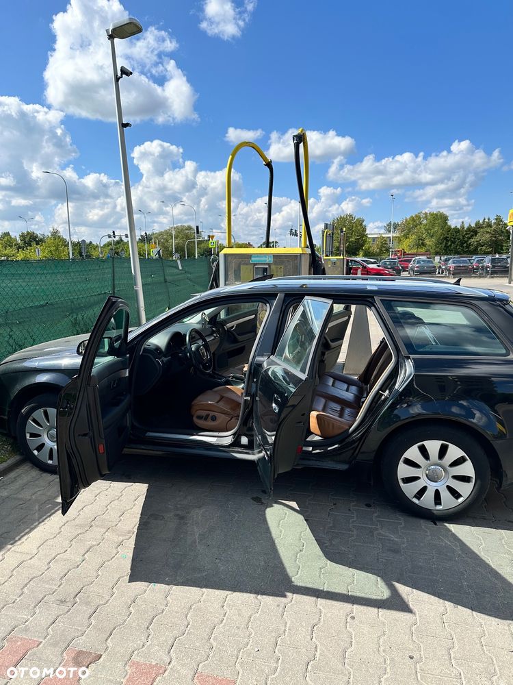 Audi A4 Avant - 6