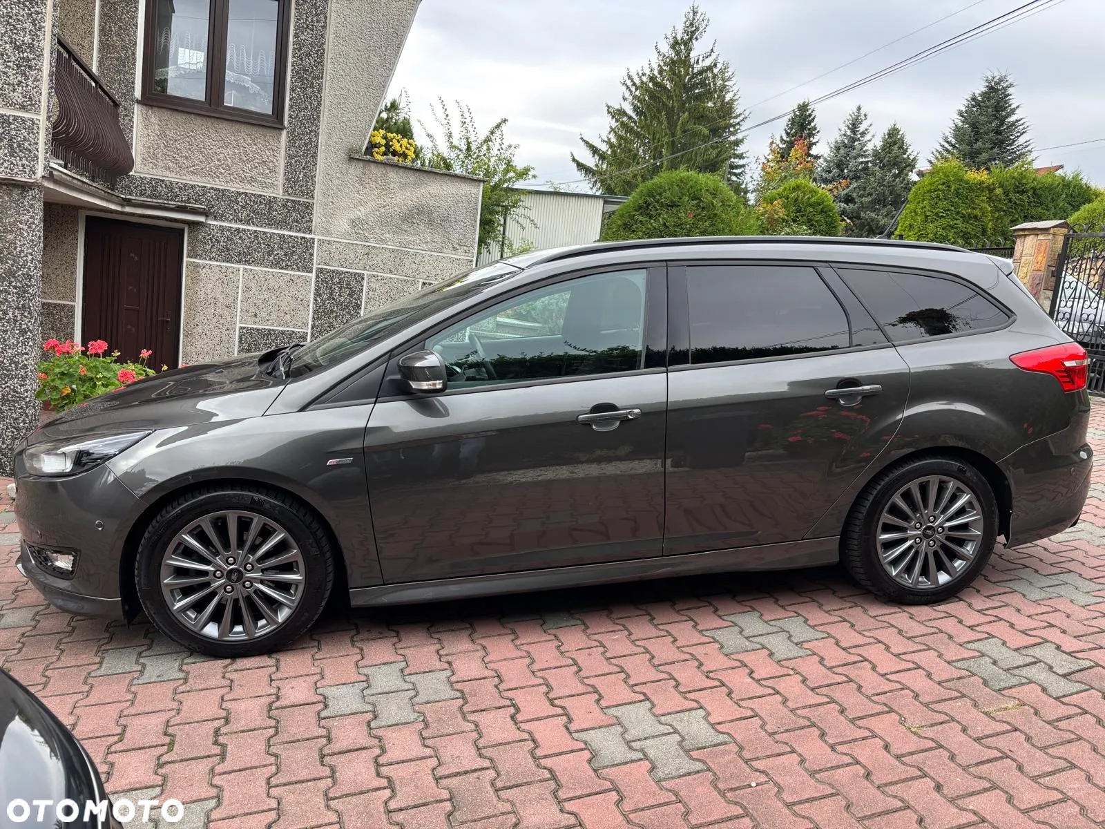 Ford Focus 1.0 EcoBoost ST-Line Black ASS - 23