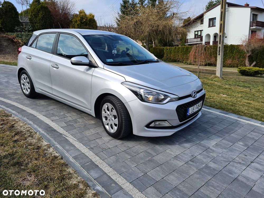 Hyundai i20 - 3