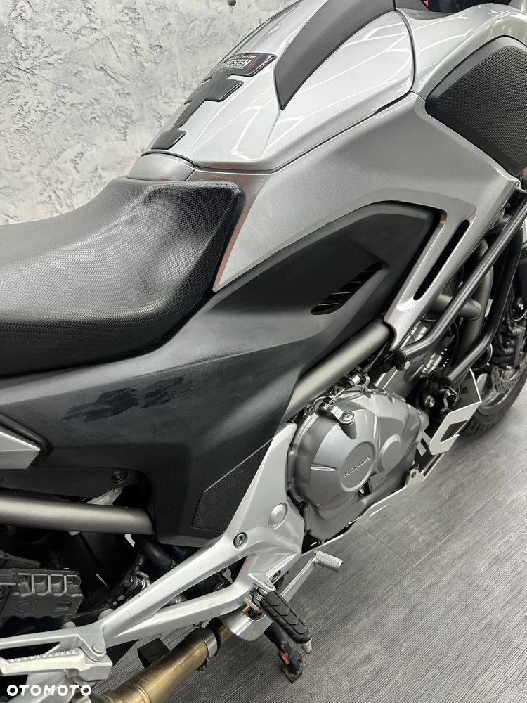 Honda NC - 26