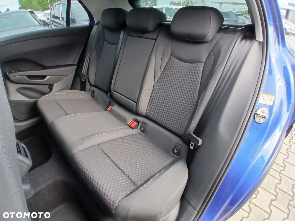 Volkswagen T-Roc 1.5 eTSI Life DSG - 9
