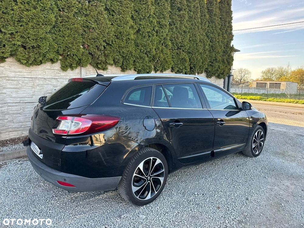Renault Megane ENERGY dCi 130 BOSE EDITION - 4