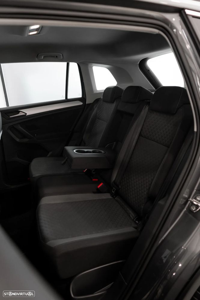 VW Tiguan 2.0 TDI Confortline - 18