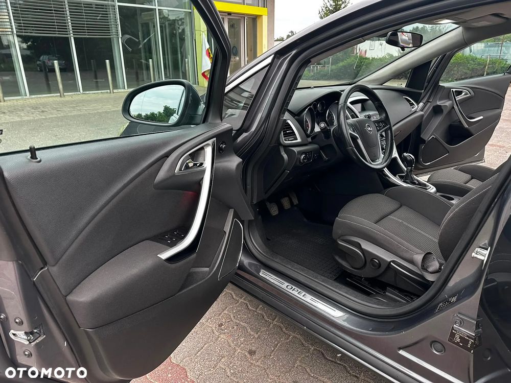 Opel Astra 1.4 Turbo - 23