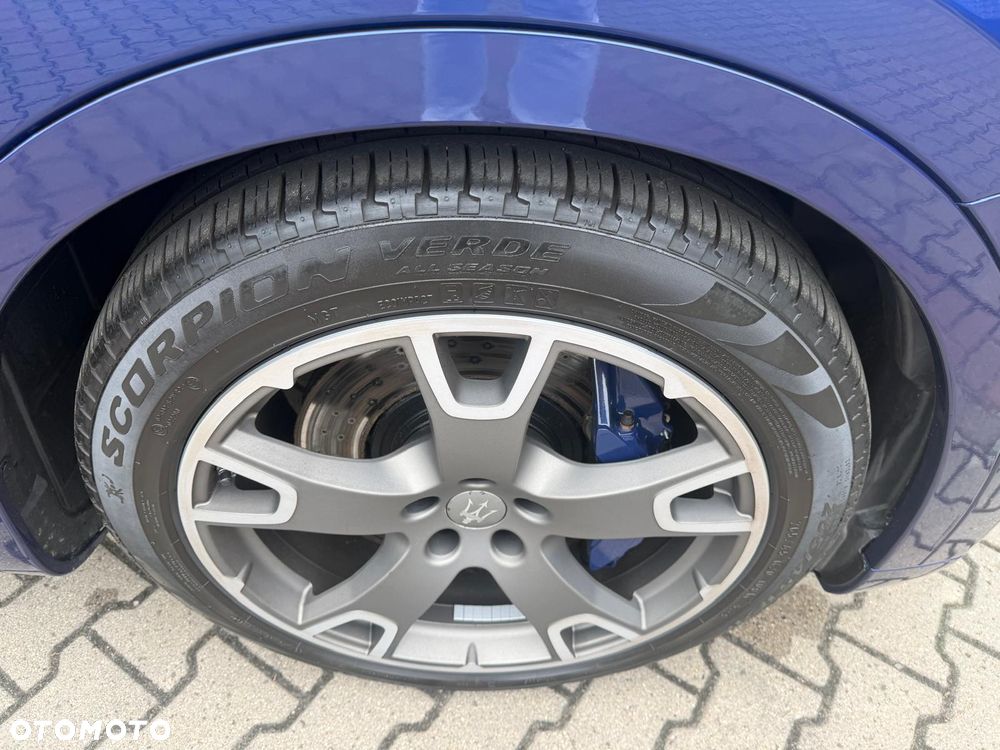 Maserati Levante S Q4 - 25