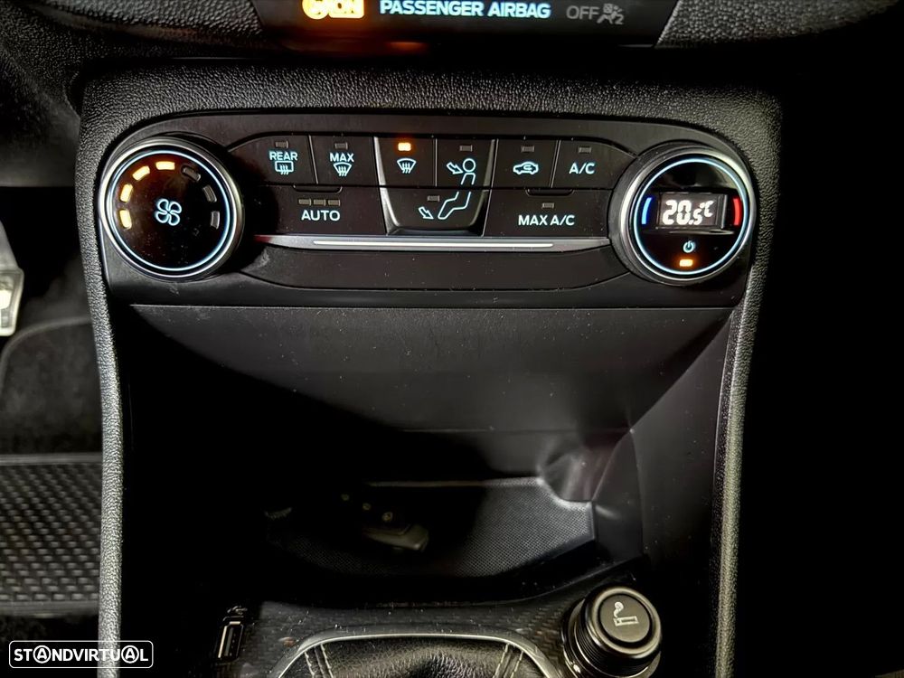 Ford Fiesta 1.0 T EcoBoost STLine - 40