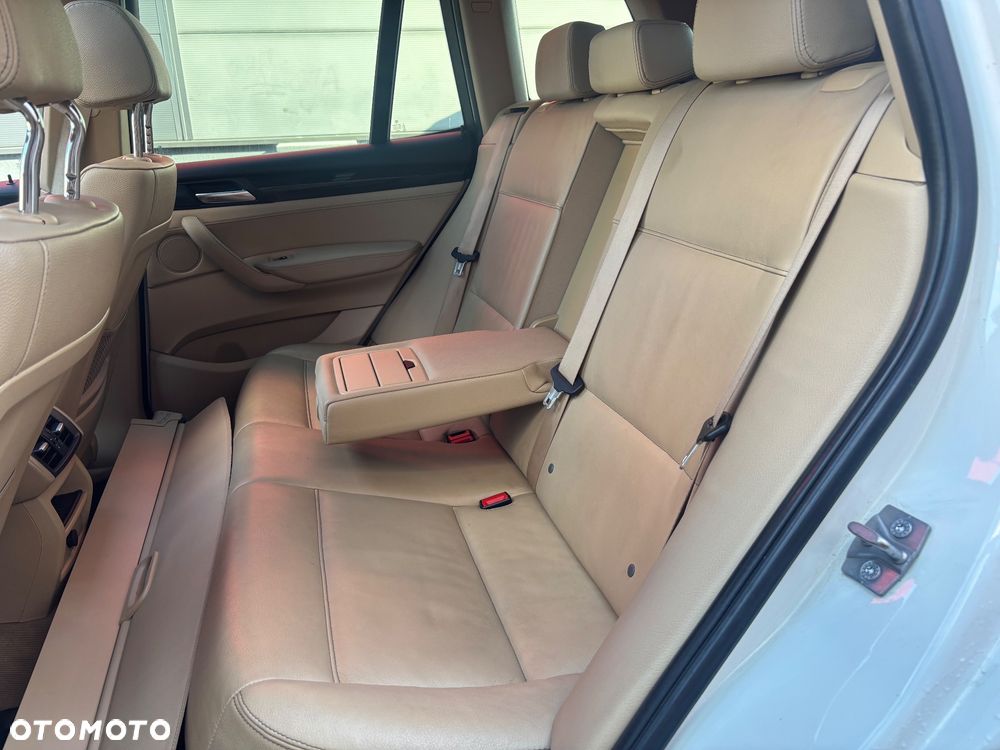 BMW X3 xDrive28i sport - 20