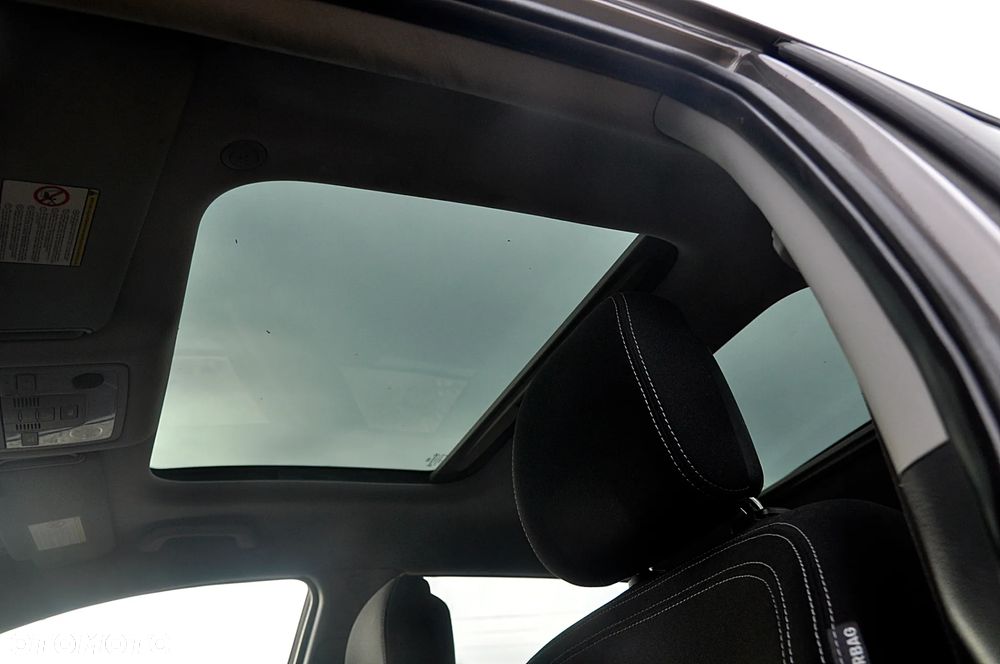 Kia Sportage 1.7 CRDI 2WD Attract - 17