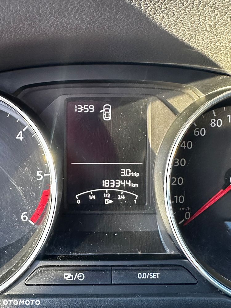 Volkswagen Polo 1.4 TDI BlueMotion - 9