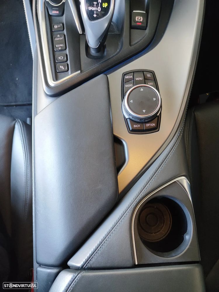BMW i8 Standard - 34
