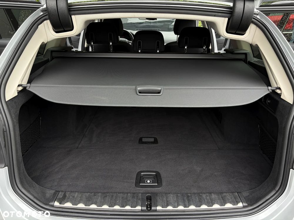 BMW Seria 3 320d Advantage - 33