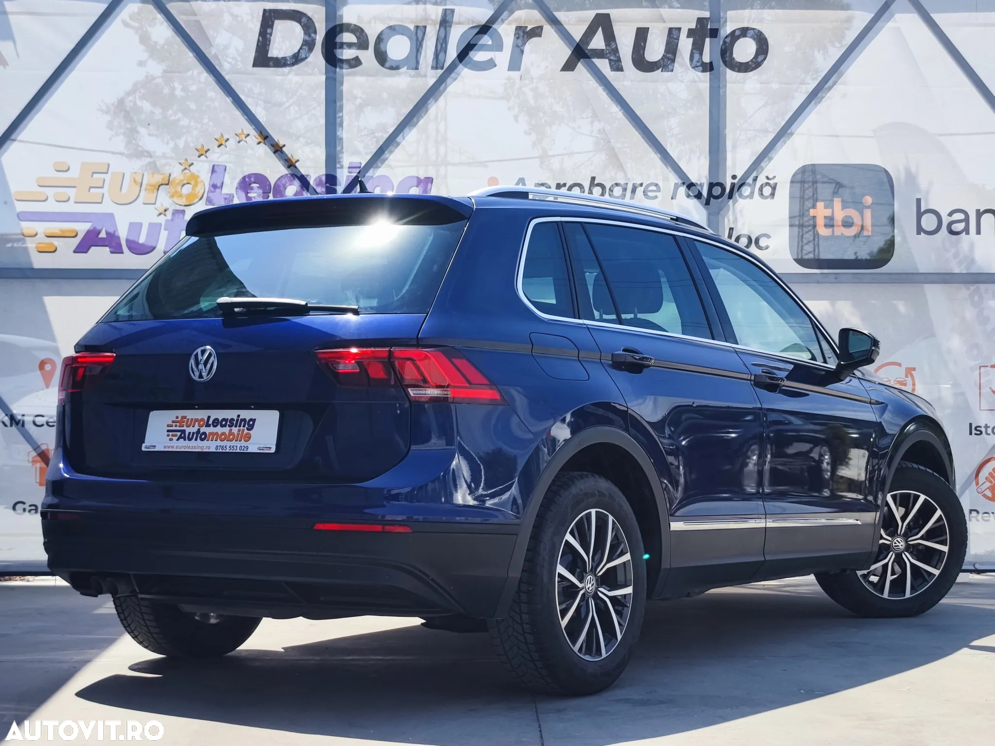 Volkswagen Tiguan 2.0 TDI DSG Base - 8