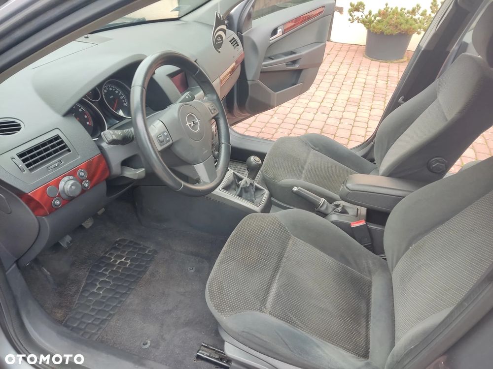 Opel Astra - 12