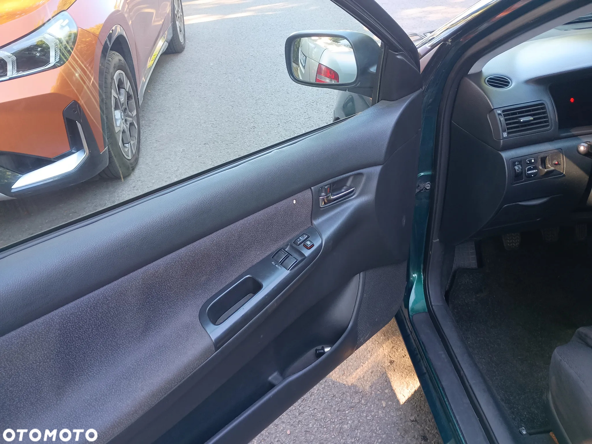Toyota Corolla 1.4 VVT-i Luna - 10