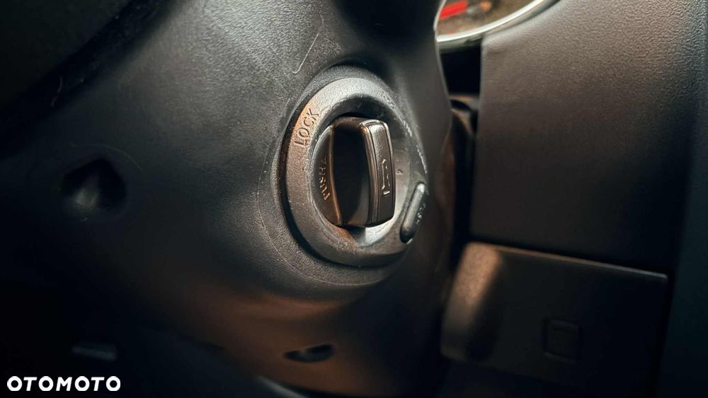 Nissan Qashqai 2.0 4x4 Tekna Premium - 21