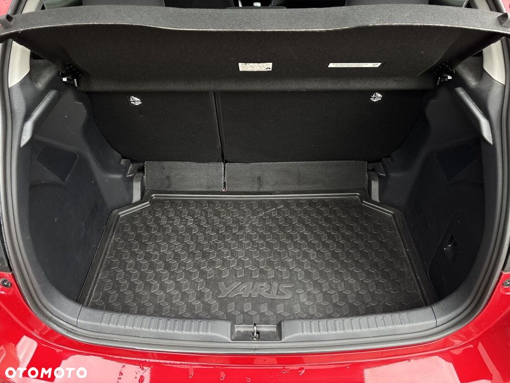 Toyota Yaris Hybrid 1.5 Comfort - 22