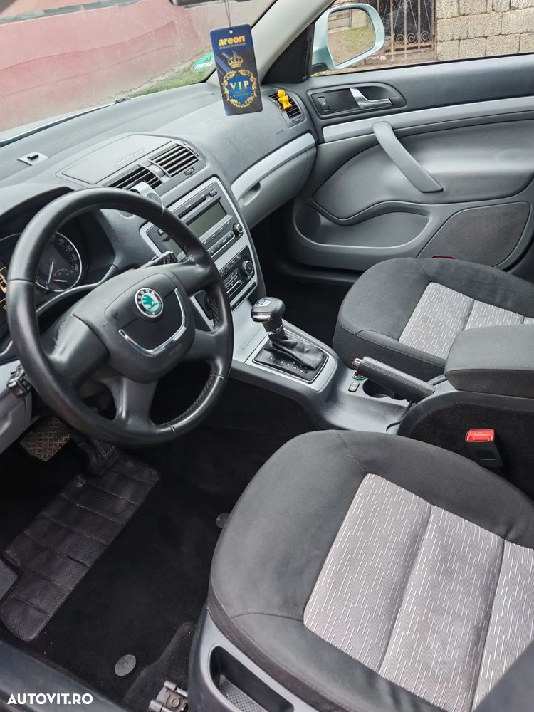 Skoda Octavia 1.6 TDI Drive DSG - 7