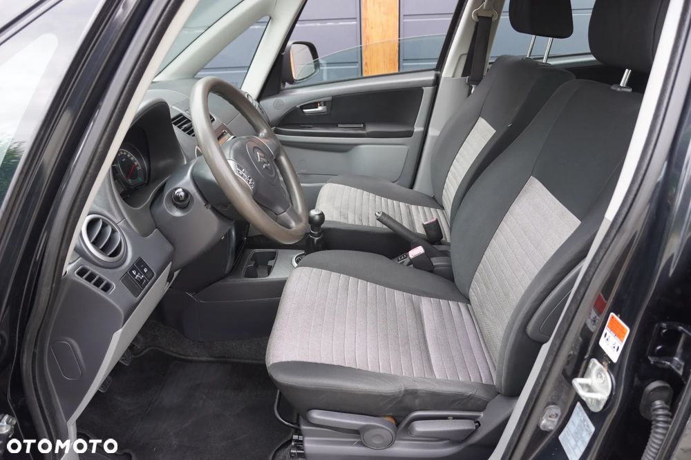 Suzuki SX4 1.6 VVT 4x4 Comfort - 16