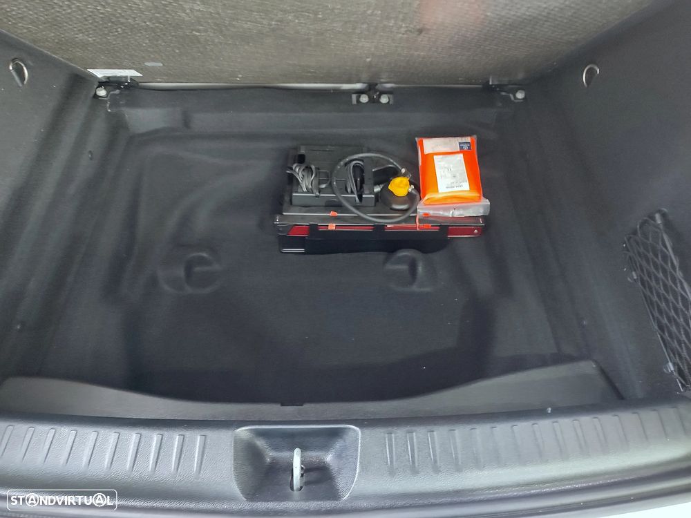 Mercedes-Benz GLA 180 CDI Style - 30
