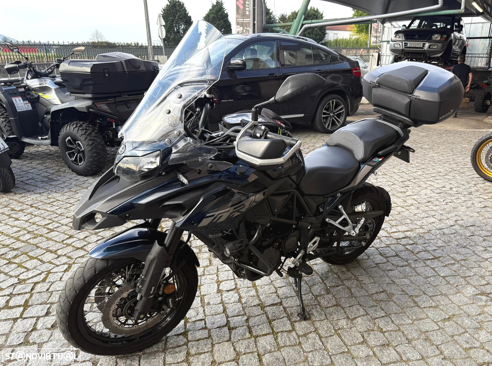 Benelli TRK 502 X Top Case - 9