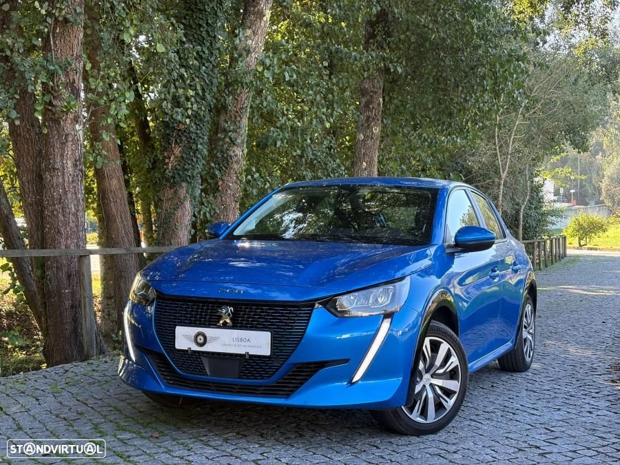Peugeot E-208