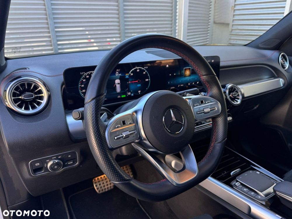 Mercedes-Benz EQB 300 66.5kWh 4-Matic AMG Line 7os - 14