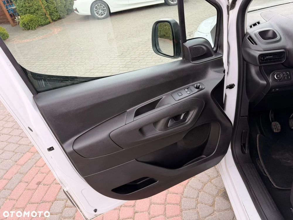 Opel Combo - 15