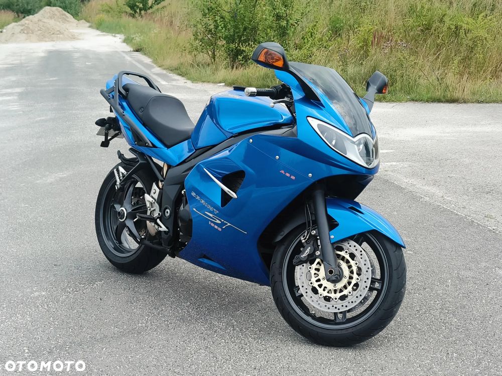Triumph Sprint - 1