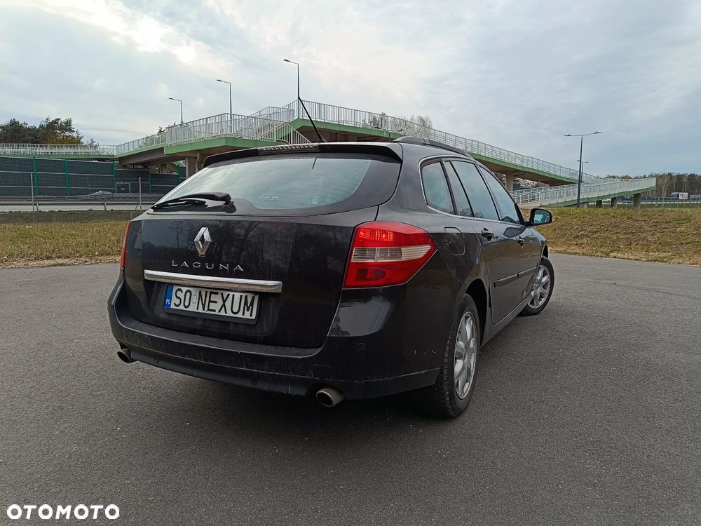 Renault Laguna 2.0 DCi SL Tech Run - 7