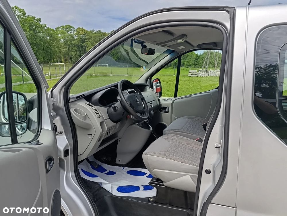 Renault Trafic - 15