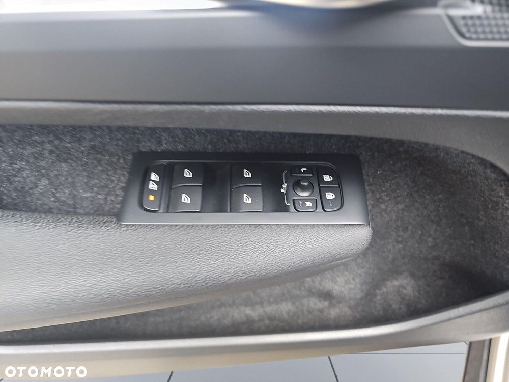 Volvo XC 40 - 19