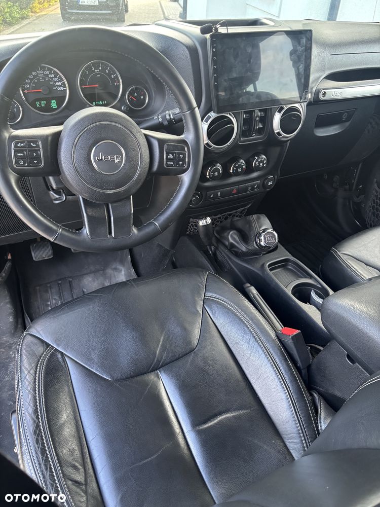 Jeep Wrangler - 6