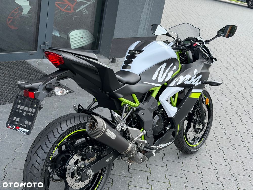 Kawasaki Ninja - 5