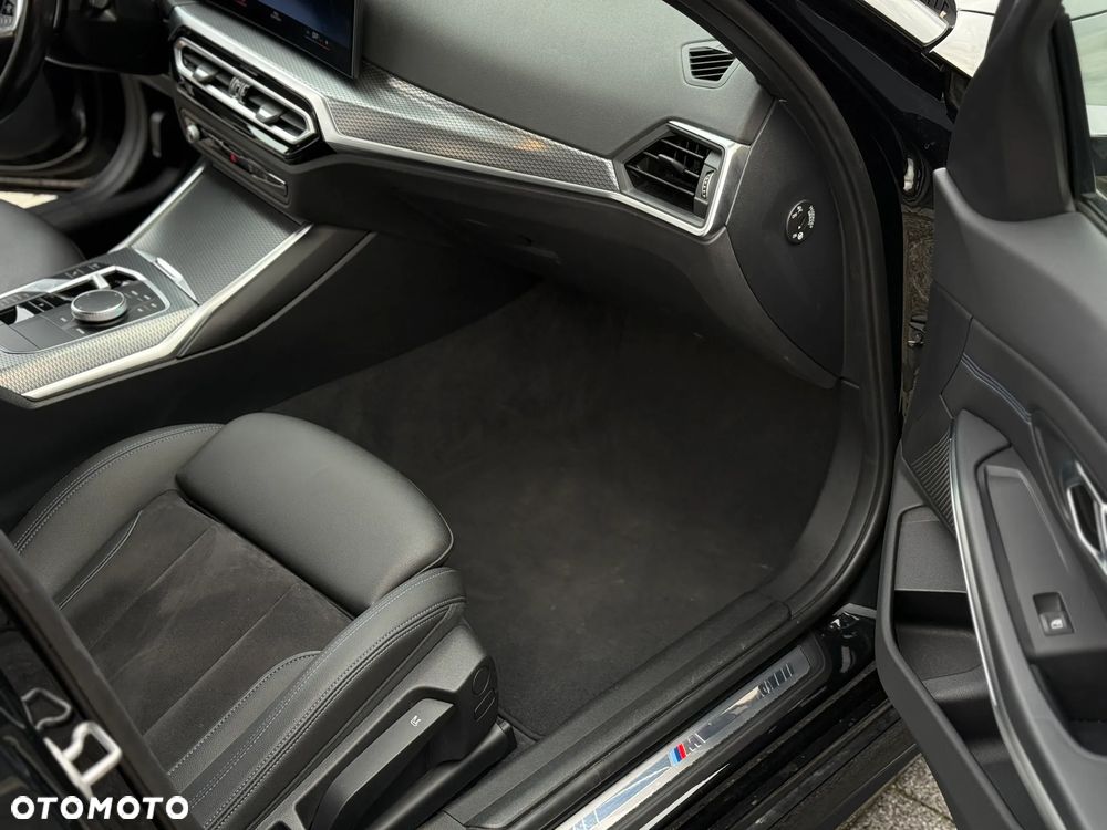BMW Seria 3 320d xDrive M Sport sport - 17